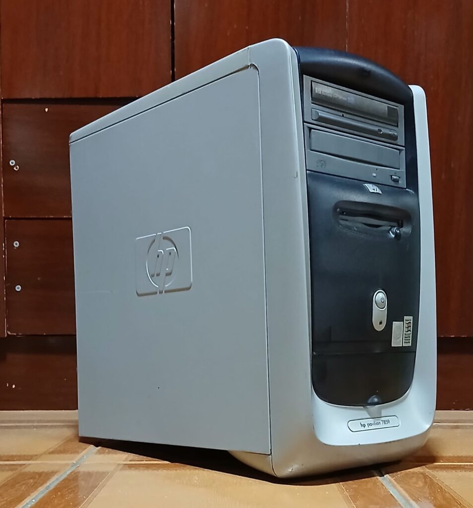 Mi Primer PC – HP Pavilion 7859